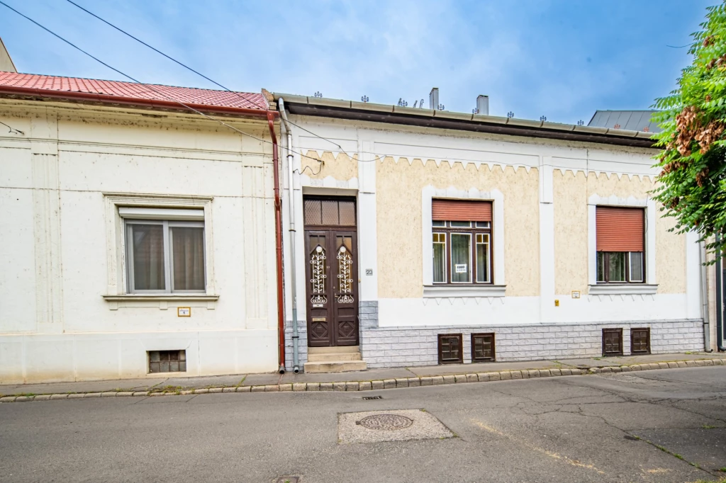 Eladó Ház, Szolnok Mészáros Lőrinc út 52.900.000 Ft