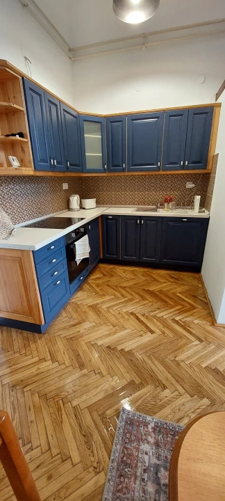 Kiadó téglalakás, Debrecen