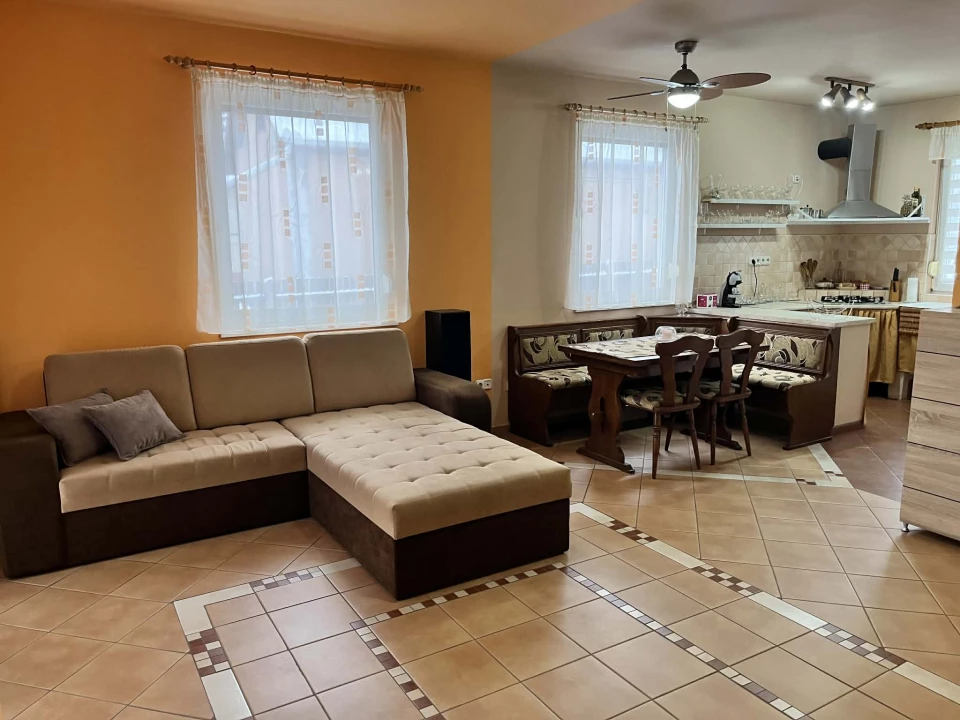 Eladó családi ház, Debrecen