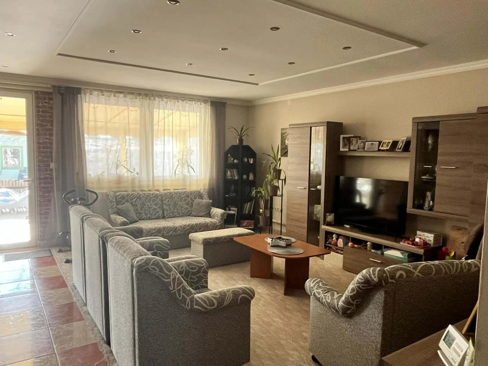 Eladó családi ház, Debrecen