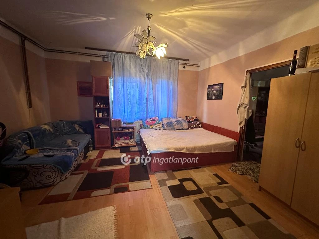 For sale semi-detached house, Bugyi