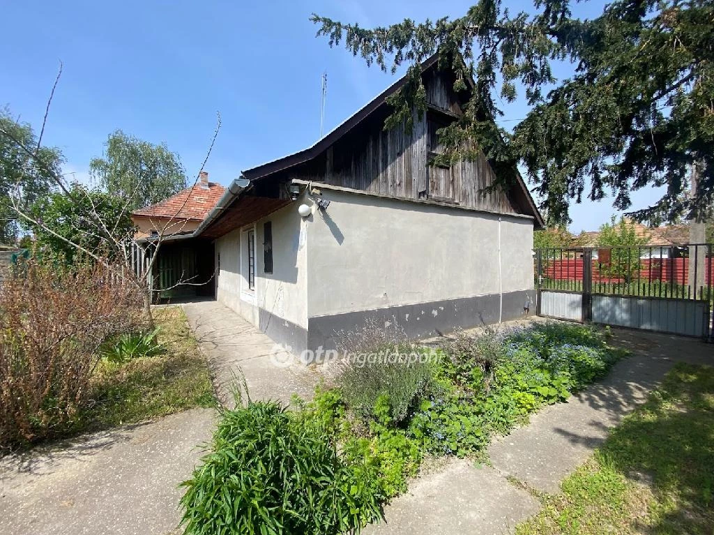 For sale house, Dömsöd