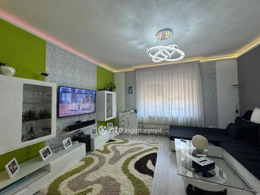 For sale house, Monor