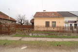 Eladó Ház, Taksony