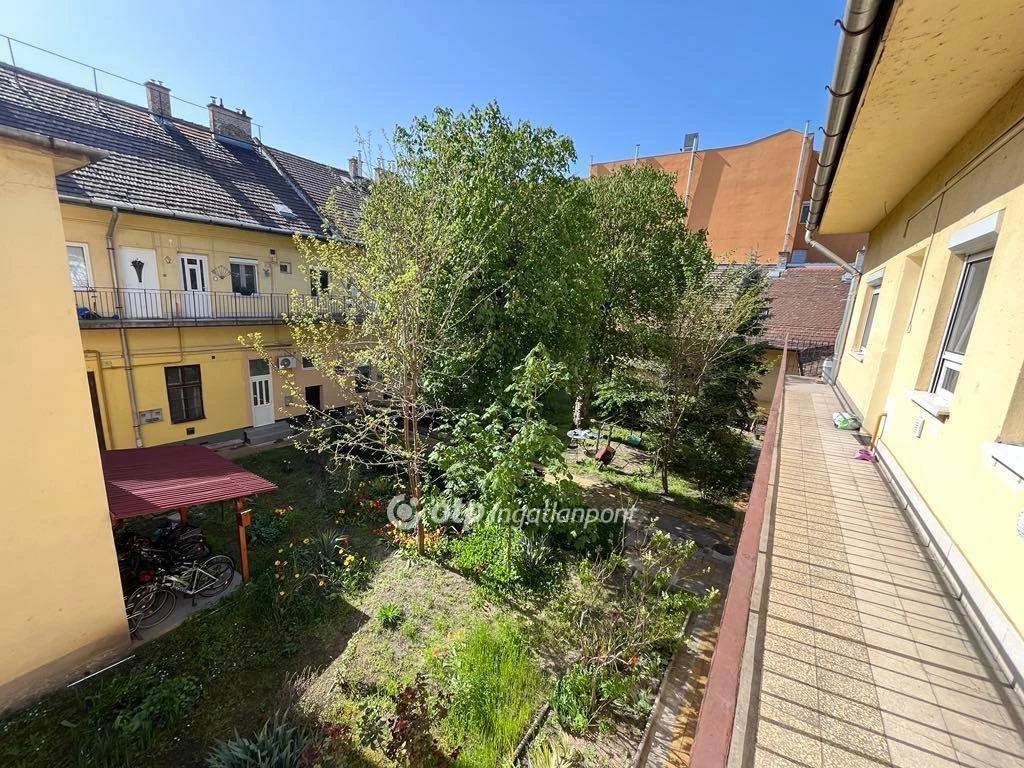 Eladó Lakás, Budapest 10. ker.