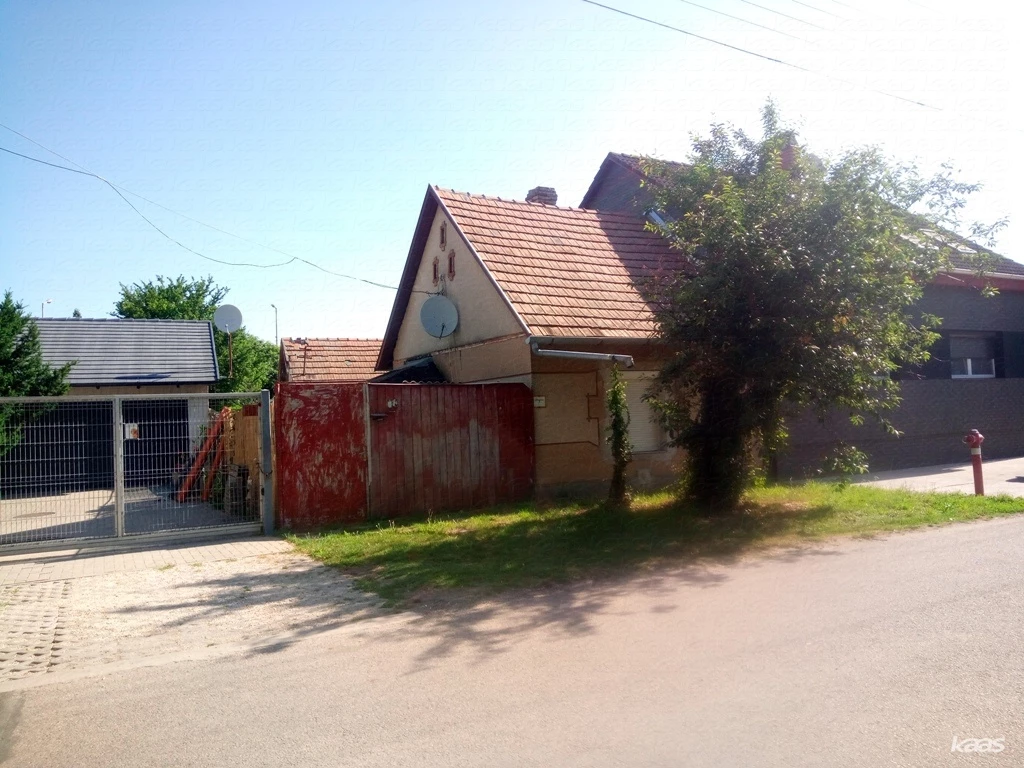 For sale house, Szeged, Béketelep