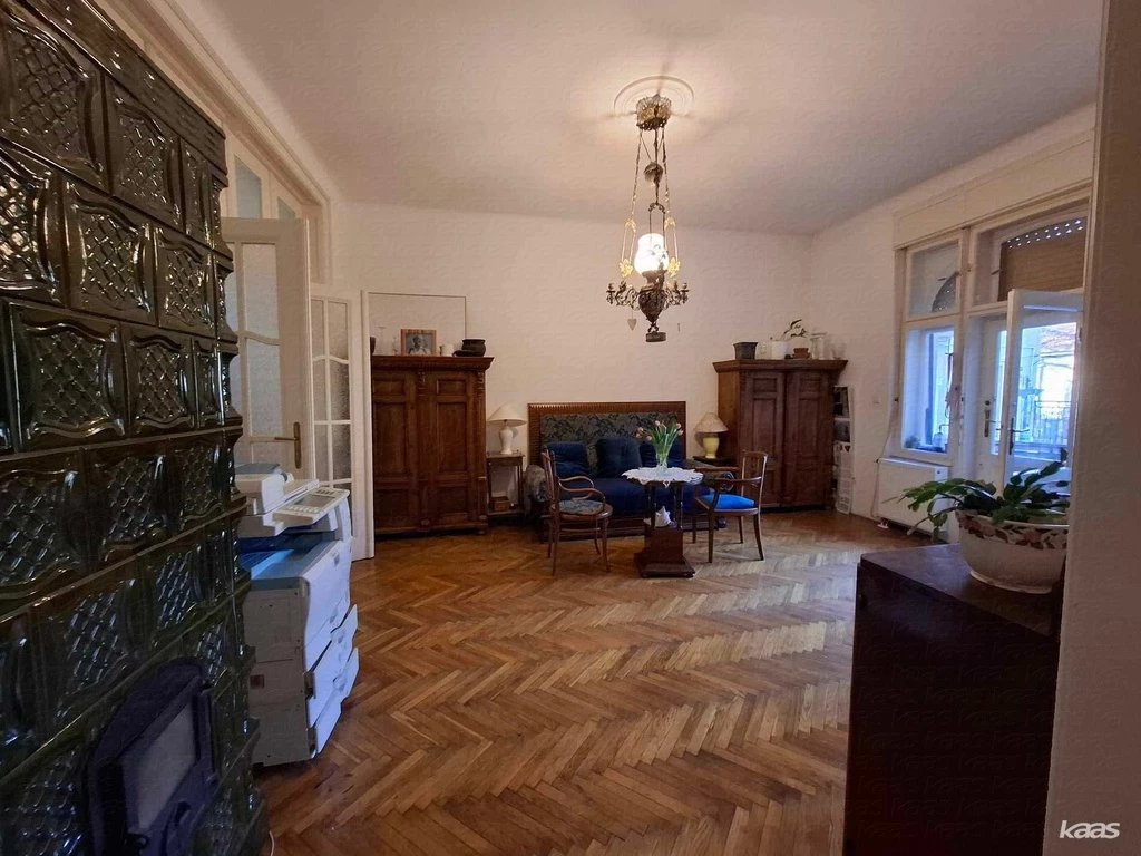 c3-1-name c2-19-name, Szeged, Szeged Belváros