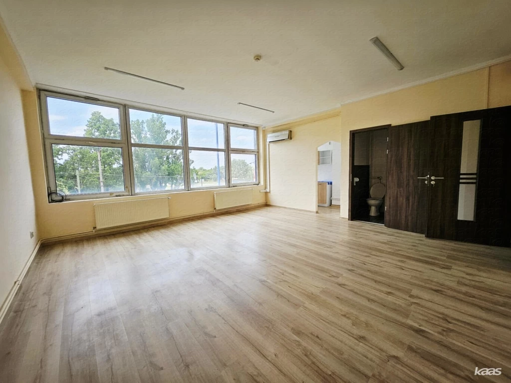 c3-2-name c2-68-name, Szeged, Iparváros