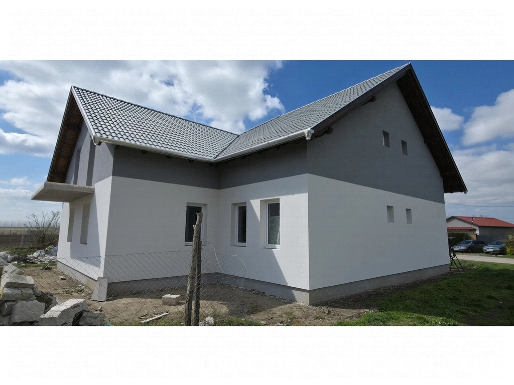 Ikerház Szentmihálytelken! | Nagy családnak nagy lehetőség!