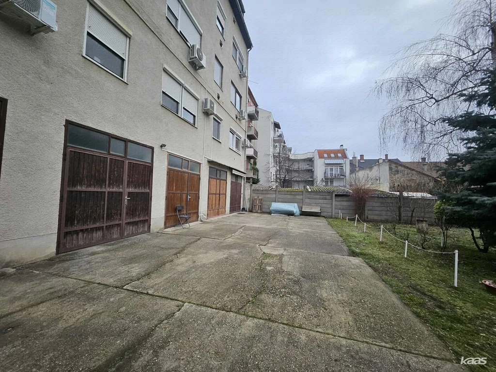 c3-1-name c2-74-name, Szeged, Szeged Belváros