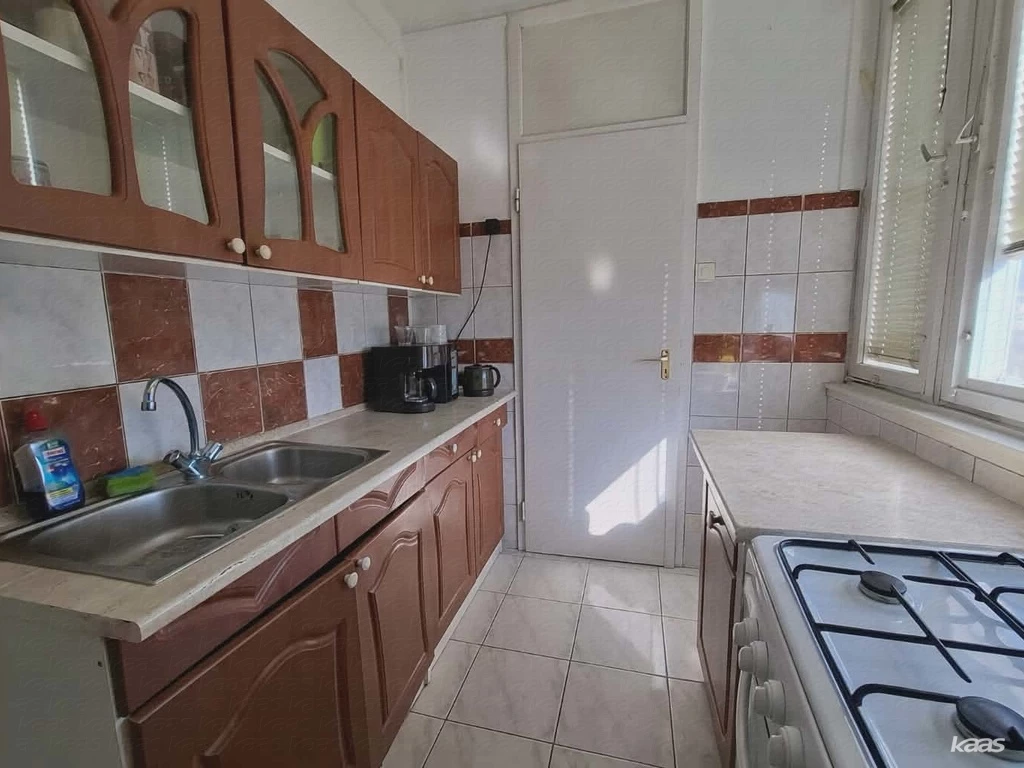 c3-1-name c2-20-name, Szeged, Felsőváros