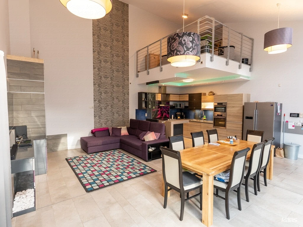 c3-1-name c2-1-name, Szeged, Alsóváros