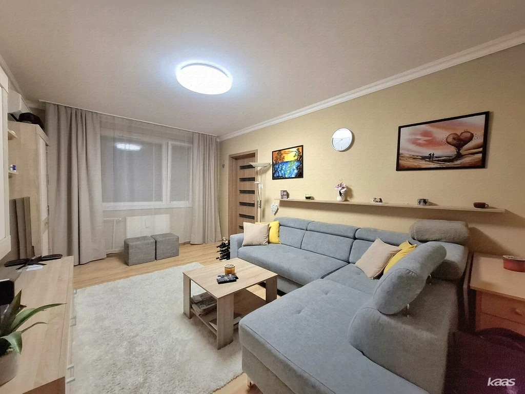 Felújított panel A-Z-ig |