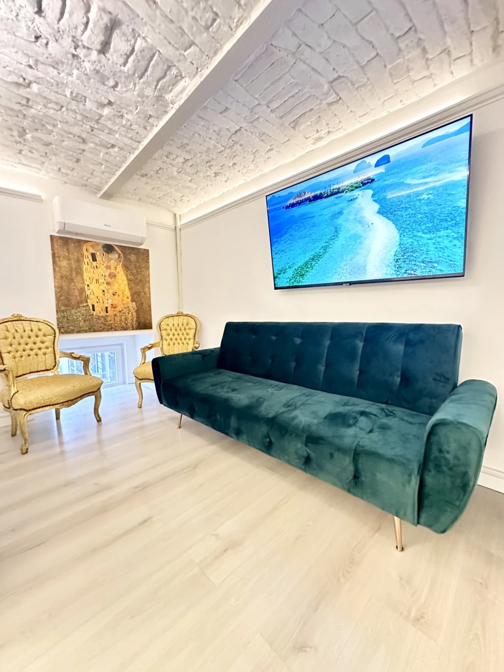 c3-1-name c2-19-name, Budapest VI. kerület, Paulay Ede utca