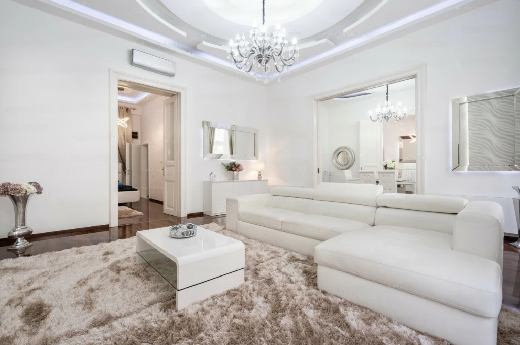 For rent brick flat, Budapest VI. kerület, Dalszínház utca