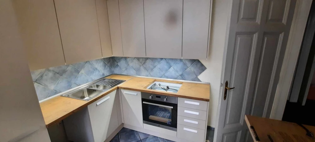 For rent brick flat, Budapest VII. kerület, Nagykörúton belüli terület, Wesselényi utca