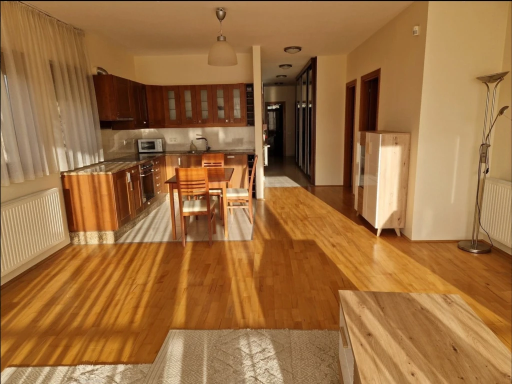 c3-2-name c2-19-name, Budapest XI. kerület, Beregszász út