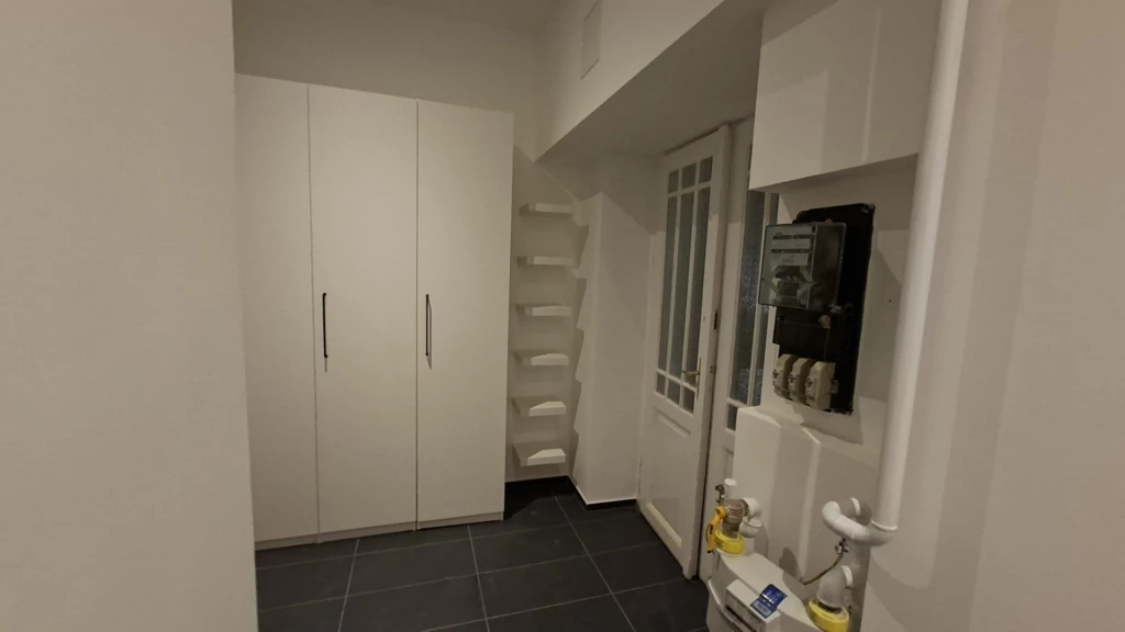 For rent brick flat, Budapest VI. kerület, Szív utca