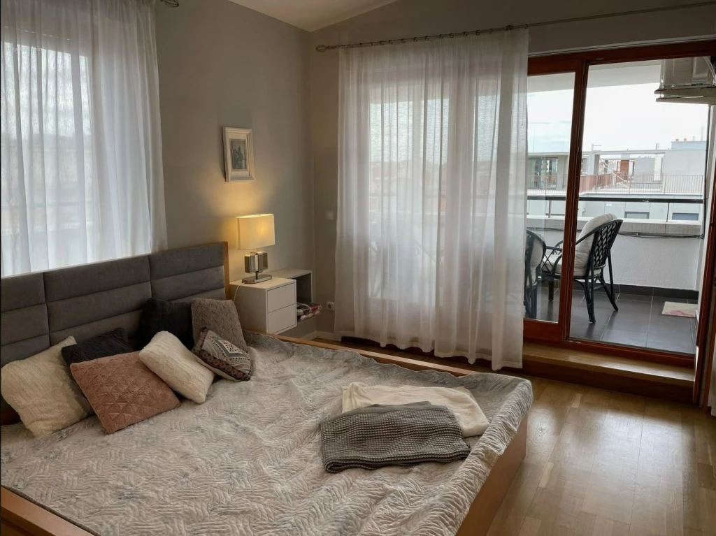 Kiadó Lakás, Budapest VI. kerület Káldy Gyula utca 680.000 Ft