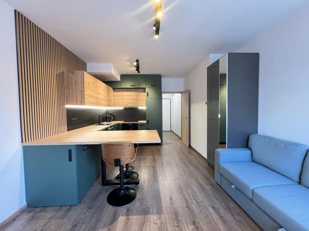 c3-2-name c2-19-name, Budapest VIII. kerület, Vajdahunyad utca