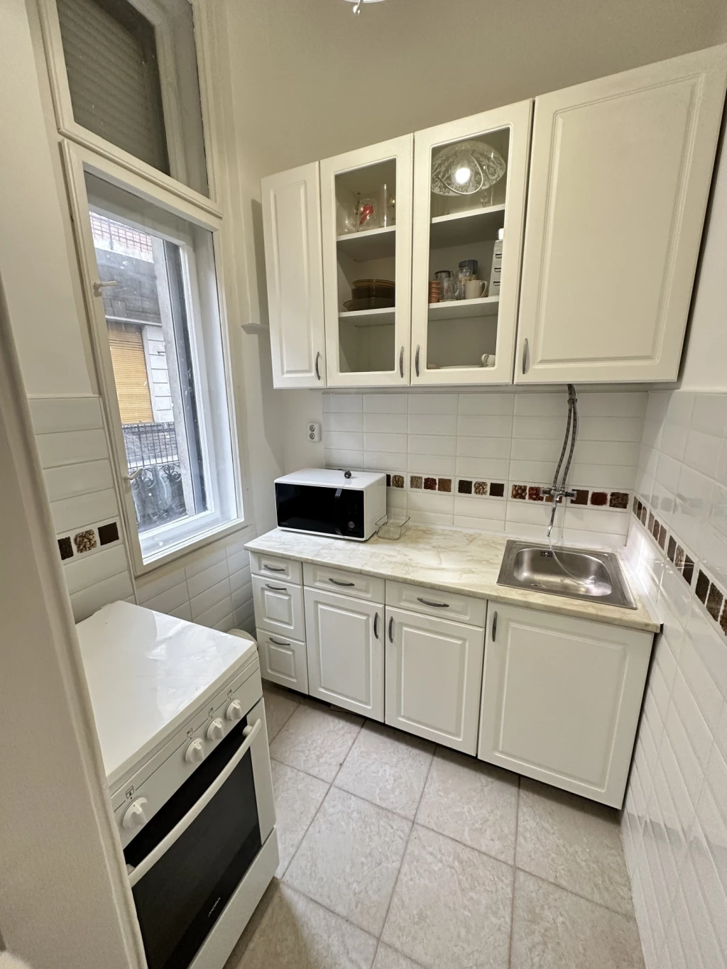 For rent brick flat, Budapest V. kerület, Belváros, Kecskeméti utca