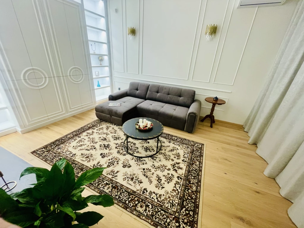 Kiadó Lakás, Budapest I. kerület Országház utca 990.000 Ft