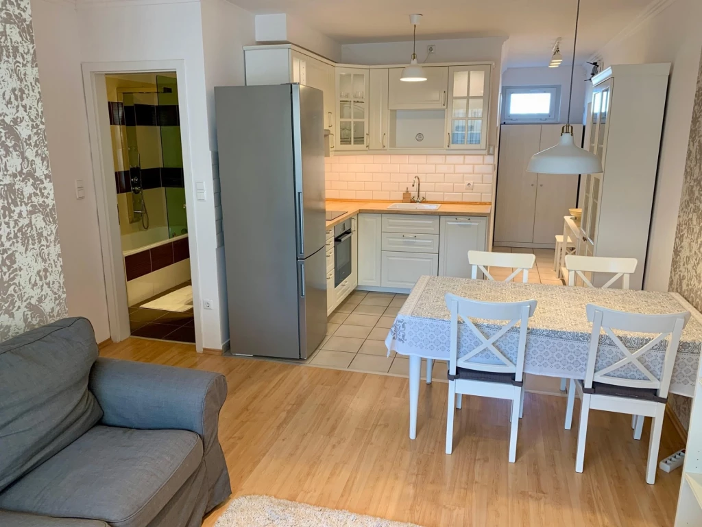 For rent brick flat, Budapest XI. kerület, Kondorosi út