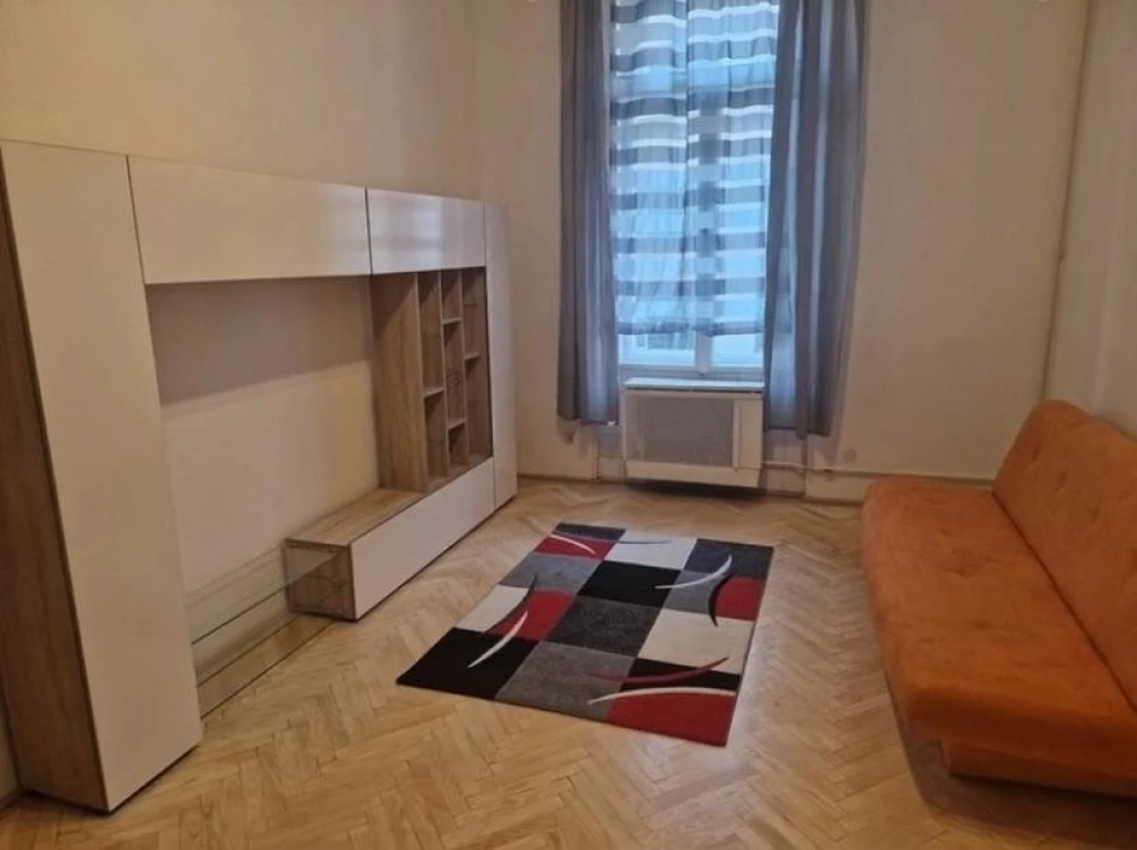 Kiadó Lakás, Budapest VI. kerület Csengery utca 220.000 Ft