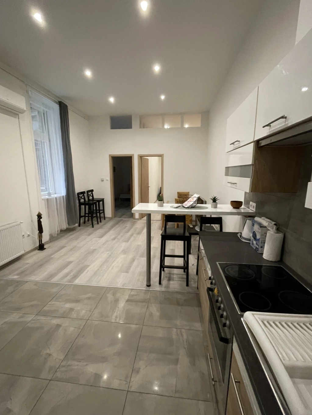 Kiadó Lakás, Budapest VIII. kerület Baross utca 290.000 Ft