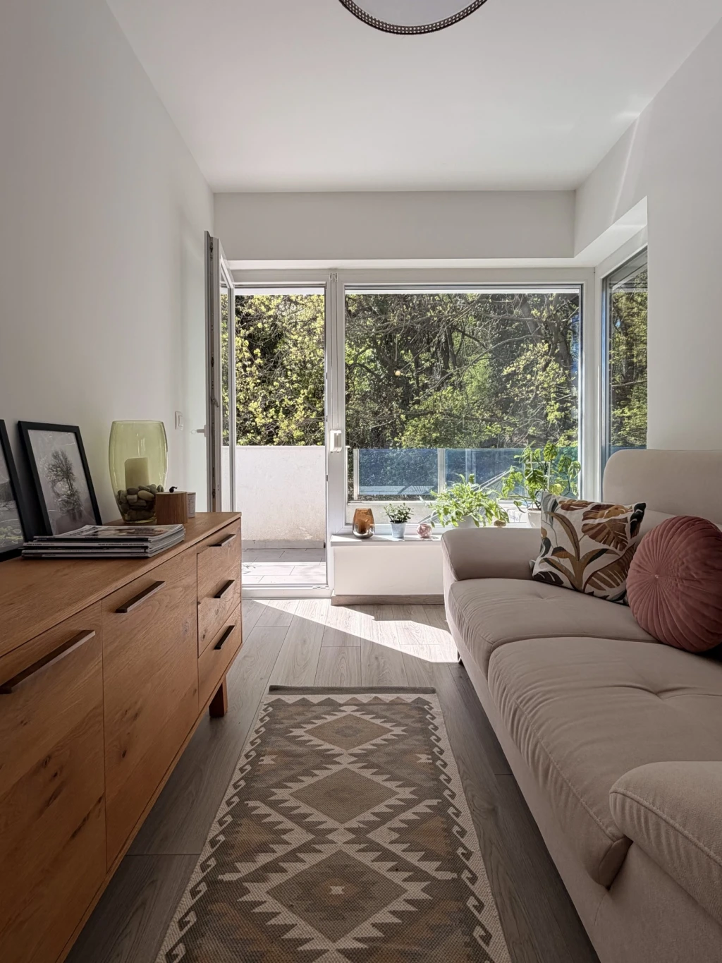 c3-2-name c2-19-name, Budapest III. kerület, Bécsi út