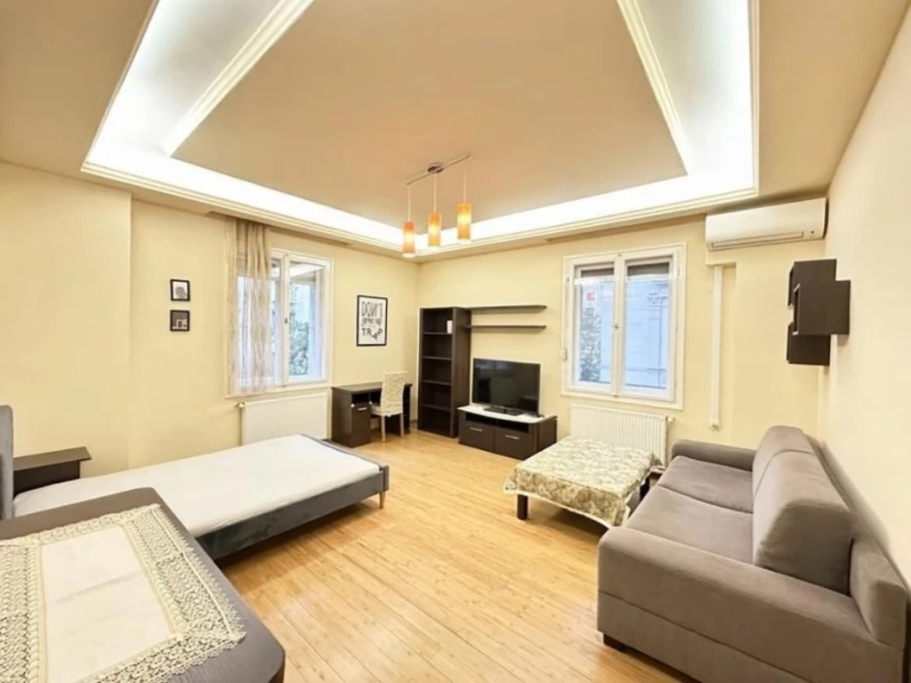 Kiadó Lakás, Budapest V. kerület Balaton utca 280.000 Ft