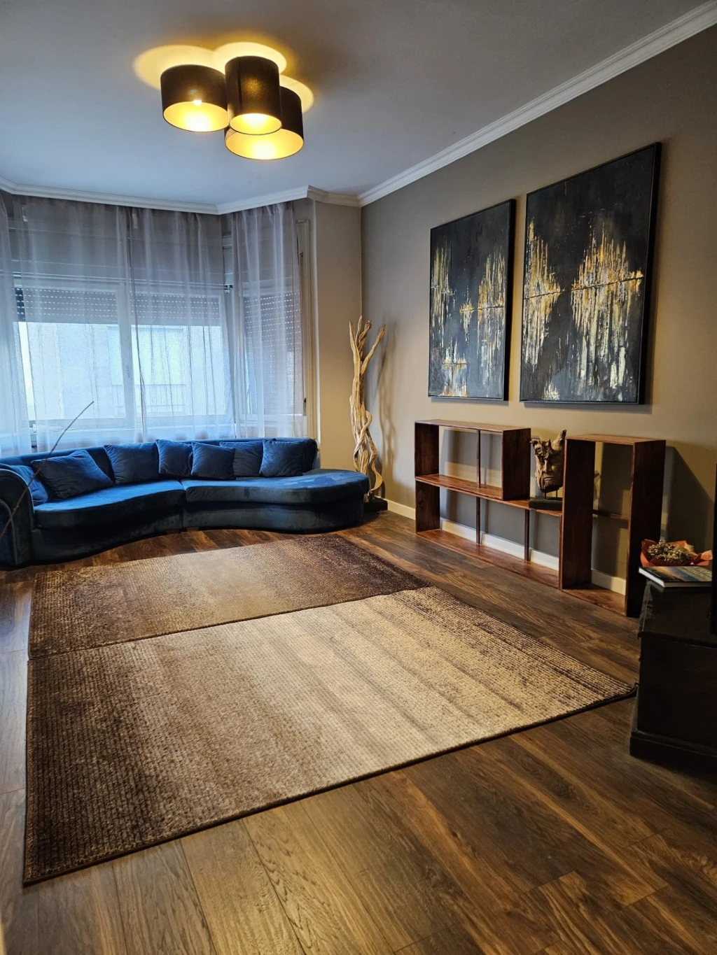 c3-2-name c2-19-name, Budapest V. kerület, Szemere utca