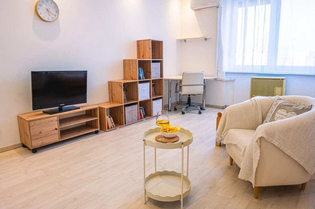 c3-2-name c2-19-name, Budapest XI. kerület, Fehérvári út