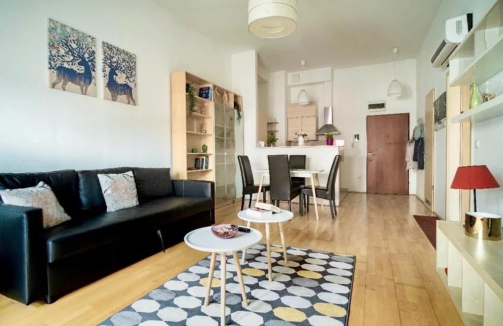 Kiadó Lakás, Budapest VII. kerület Holló utca 305.000 Ft