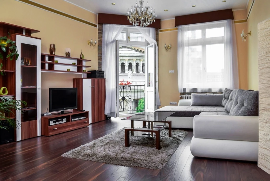 Kiadó Lakás, Budapest VI. kerület Révay köz 400.000 Ft