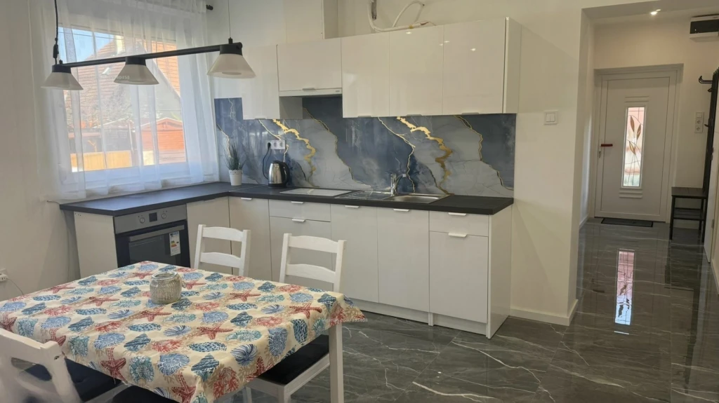 c3-2-name c2-19-name, Budapest XXI. kerület, Gyergyói utca