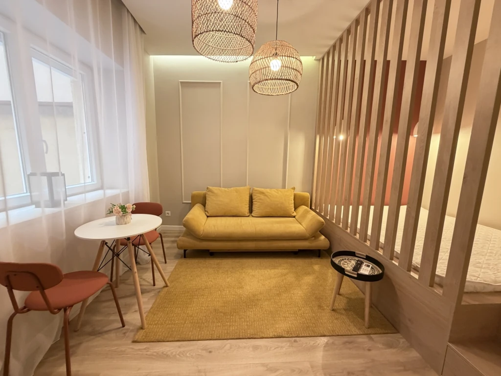 c3-2-name c2-19-name, Budapest VI. kerület, Zichy Jenő utca