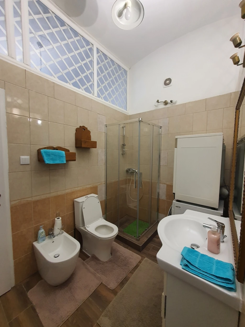 Kiadó Lakás, Budapest I. kerület Táncsics Mihály utca 1.100 Ft