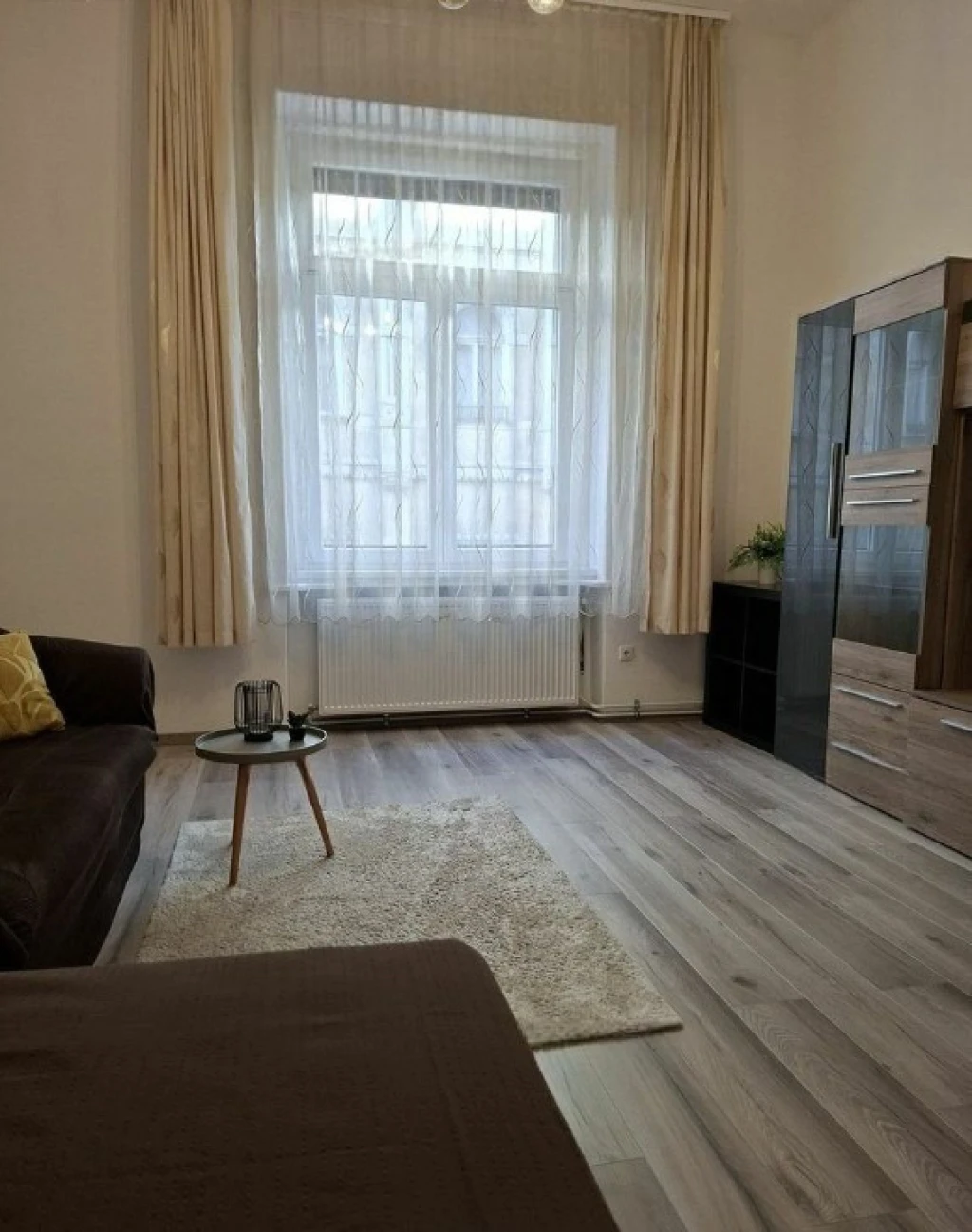 Kiadó Lakás, Budapest XI. kerület Bartók Béla út 300.000 Ft