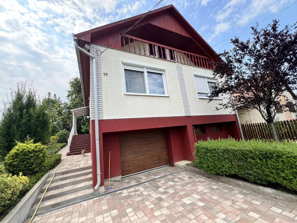 For sale house, Téglás