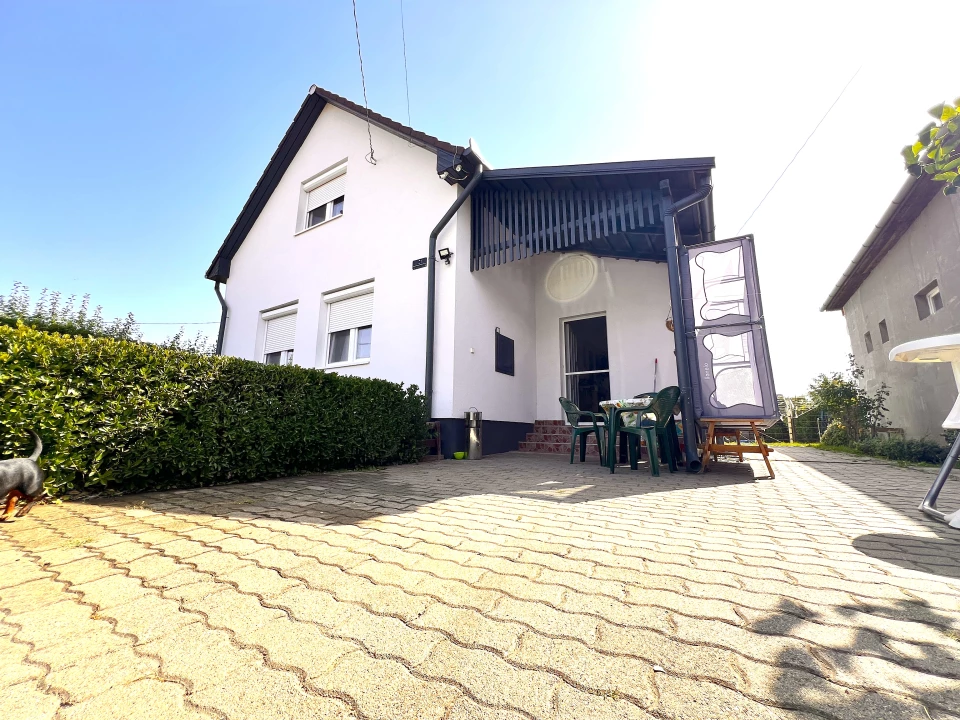 Eladó családi ház, Debrecen