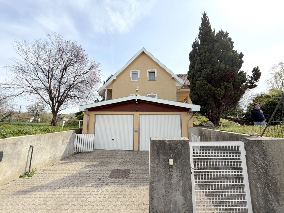 Eladó családi ház, Siófok