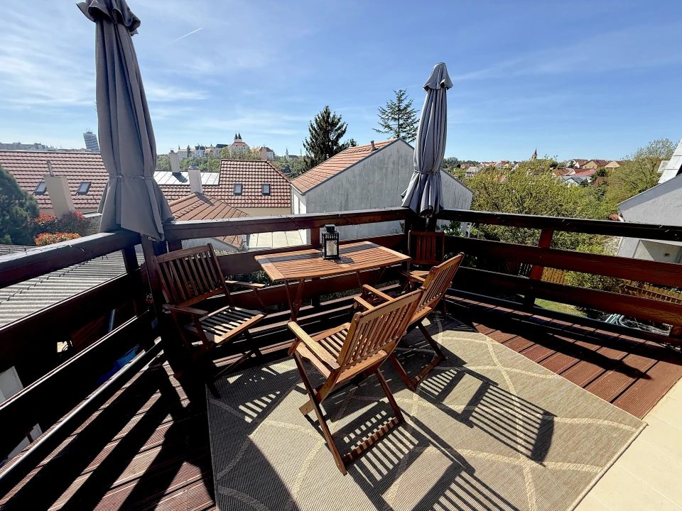 Eladó családi ház, Veszprém