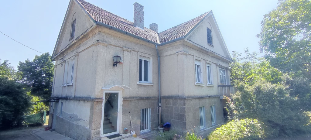 For sale house, Budapest III. kerület, Testvérhegy, Erdőalja út