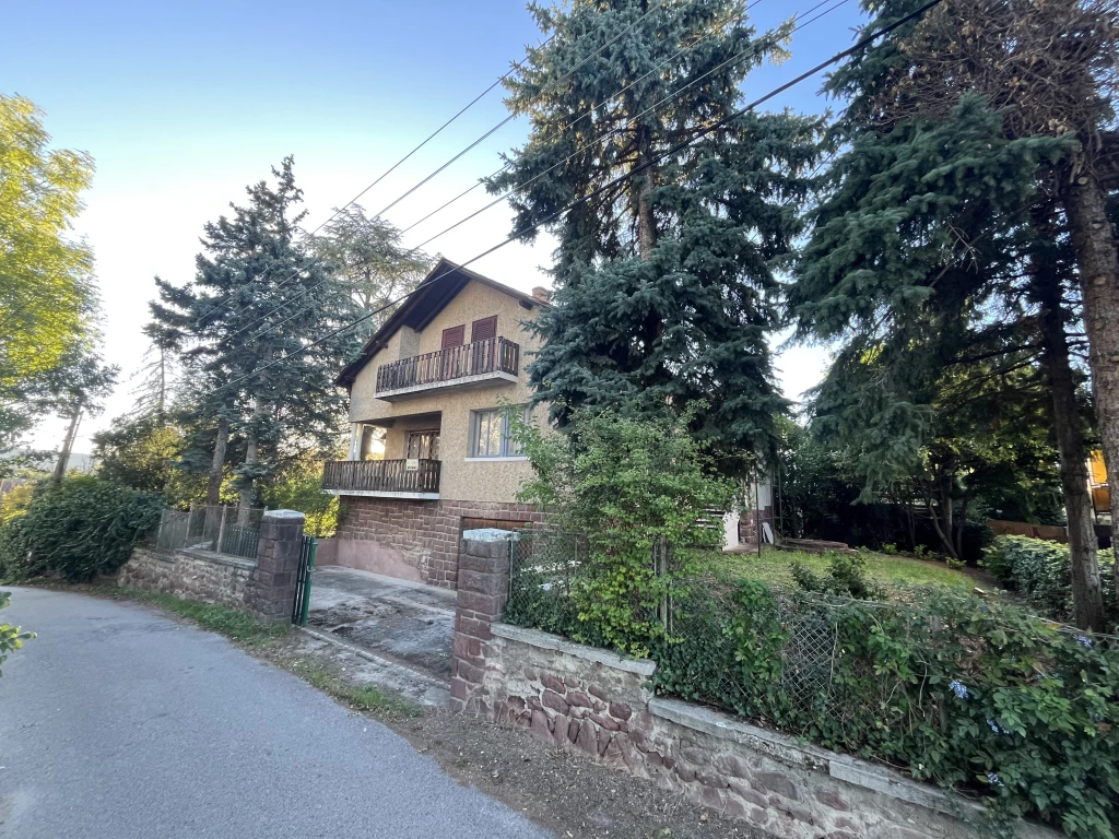 Eladó családi ház, Balatonalmádi, Balaton utca