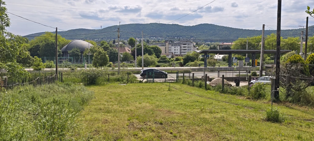 Eladó építési telek, Budapest III. kerület, Aranyhegy, Aranyvölgy utca