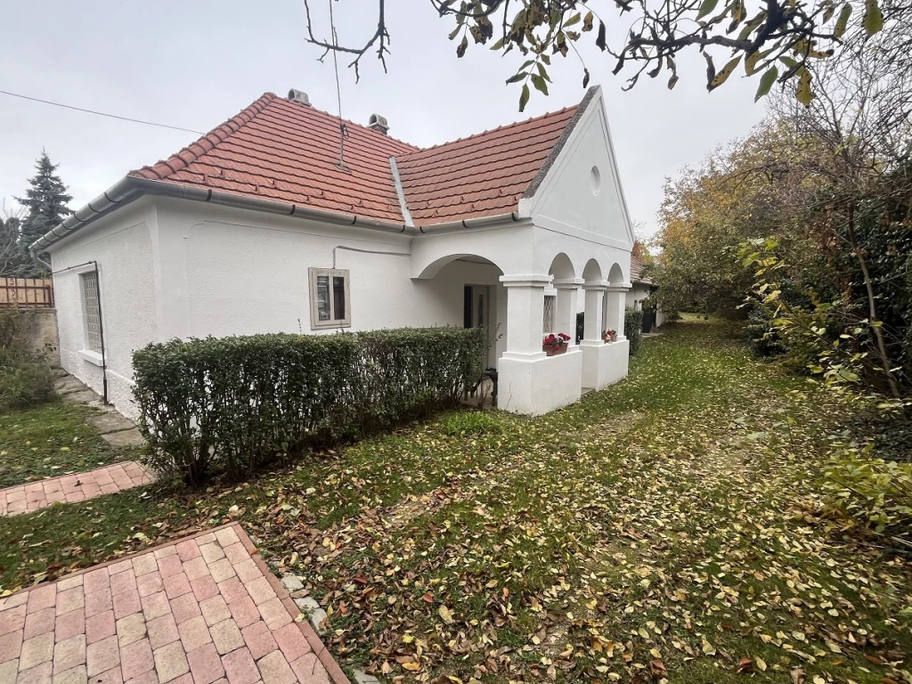 Eladó családi ház, Mencshely, Fő utca