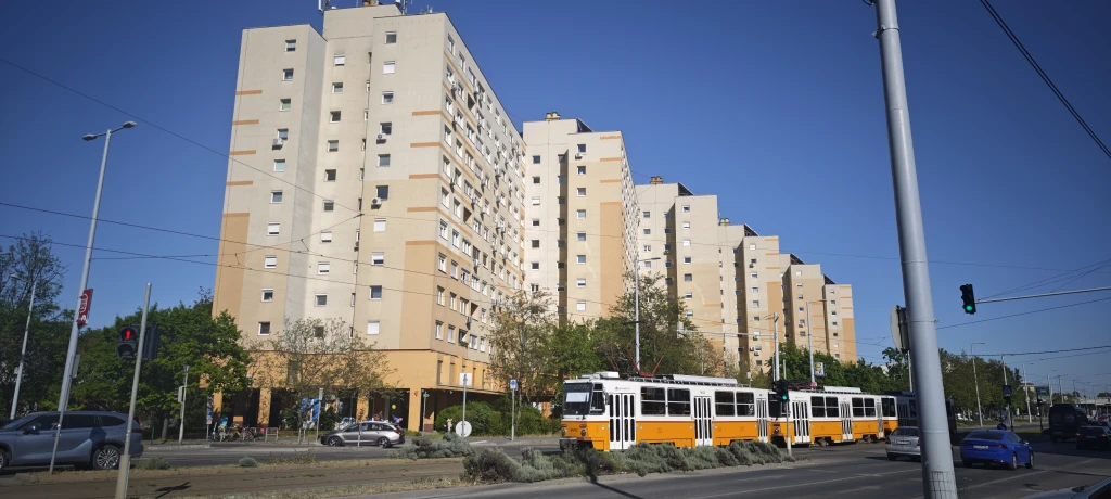 Eladó panellakás, Budapest III. kerület, Óbuda, Vörösvári út