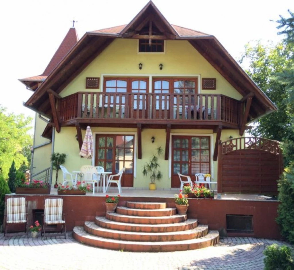 For sale house, Balatonföldvár, Csendes utcában