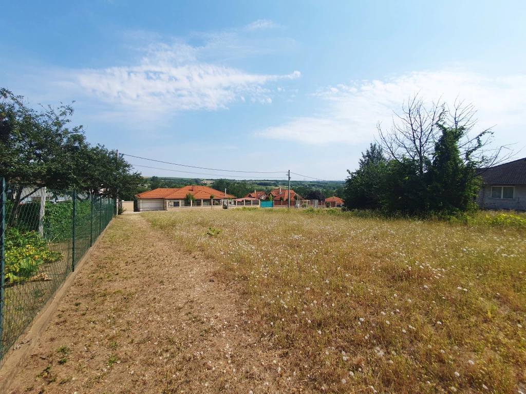 For sale building plot, Nagytarcsa, Petőfi telep közeli utca